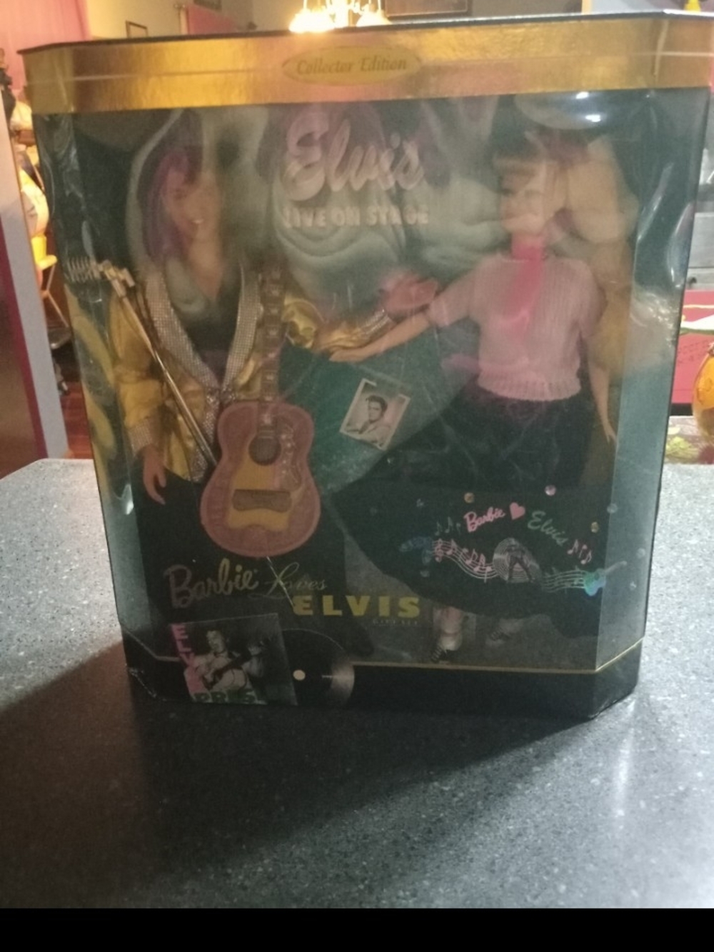 Barbie x Elvis Collector Set - Pink & Gold Dolls